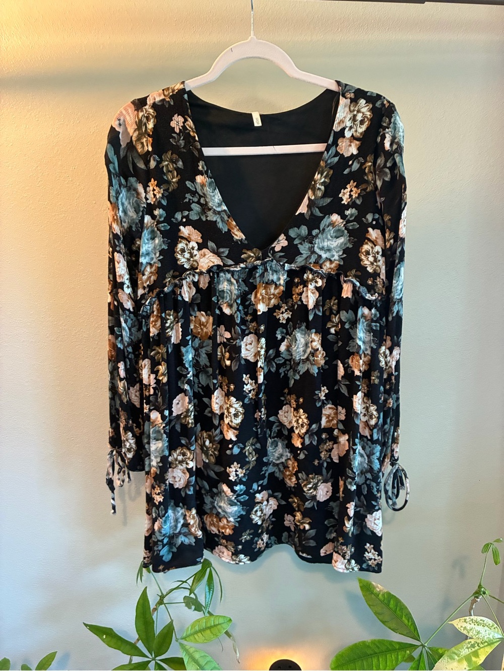 Sage Floral Babydoll Tunic Top Size Medium